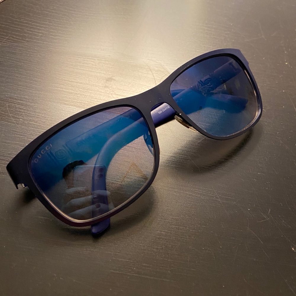 Gucci Sunglasses 2247/S